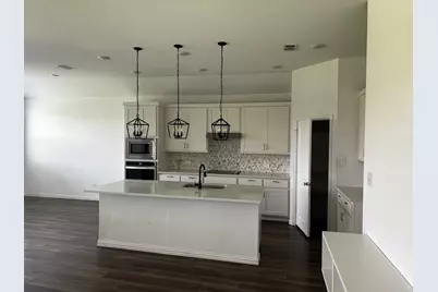 1613 Pine Valley Drive, Fort Worth, TX 76052 - Photo 11