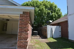 10212 Lone Eagle Ct, Fort Worth, TX 76108 - Photo 25