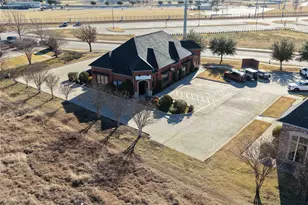 115 Park Pl Blvd, Waxahachie, TX 75165 - Photo 1