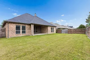 1683 St Croix St, Burleson, TX 76028 - Photo 3