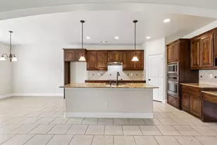 1683 St Croix St, Burleson, TX 76028 - Photo 7