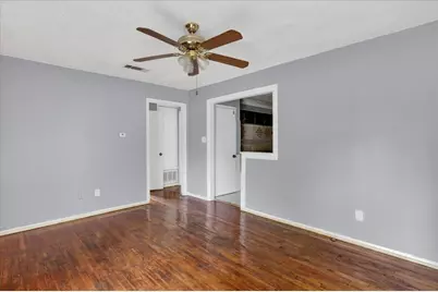 8752 Woodcastle Drive, Dallas, TX 75217 - Photo 17