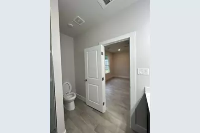 2215 Beverly Drive, Granbury, TX 76048 - Photo 13