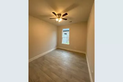 2215 Beverly Drive, Granbury, TX 76048 - Photo 23