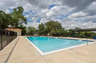 2215 Beverly Dr, Granbury, TX 76048 - Photo 33