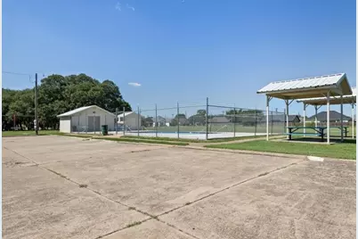 2215 Beverly Drive, Granbury, TX 76048 - Photo 29
