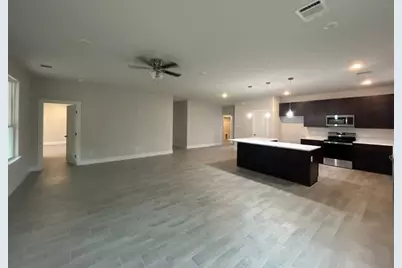 2215 Beverly Drive, Granbury, TX 76048 - Photo 7
