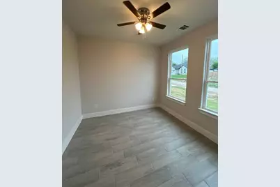 2215 Beverly Drive, Granbury, TX 76048 - Photo 19