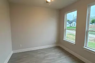 2215 Beverly Dr, Granbury, TX 76048 - Photo 19