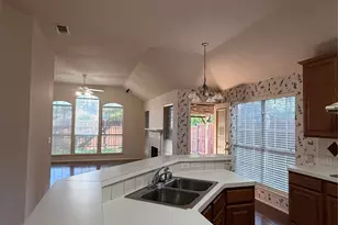 2440 Ravenhurst Dr, Plano, TX 75025 - Photo 9