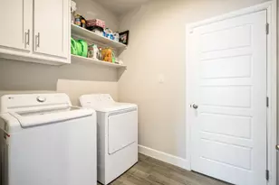 3411 Cornerstone Ln, Grand Prairie, TX 76065 - Photo 3