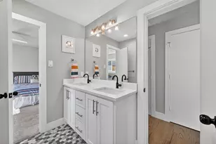 7230 Crooked Oak Dr, Dallas, TX 75248 - Photo 25