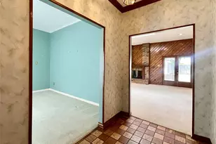 9931 Chimney Hill Ln, Dallas, TX 75243 - Photo 5