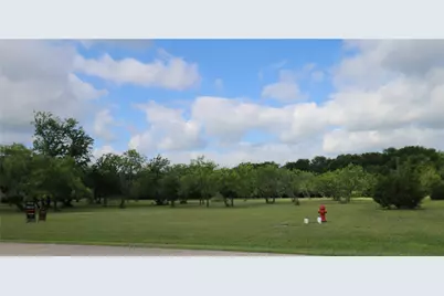 1090 Eagle Pass, Royse City, TX 75189 - Photo 3