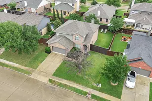 102 Lakeway Ln, Justin, TX 76247 - Photo 1