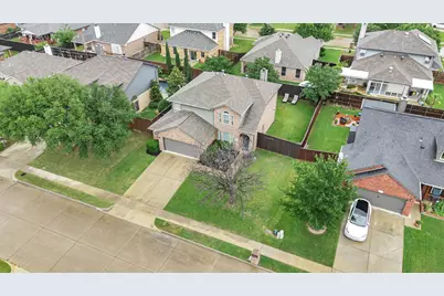 102 Lakeway Lane, Justin, TX 76247 - Photo 23