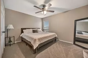 102 Lakeway Ln, Justin, TX 76247 - Photo 21