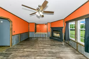 197 Co Rd 3382, Paradise, TX 76073 - Photo 3