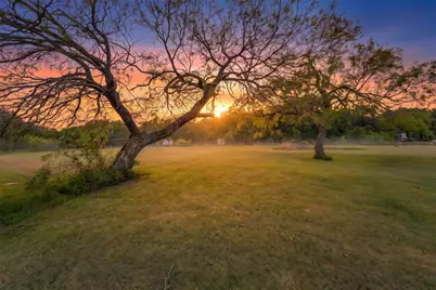 197 County Road 3382, Paradise, TX 76073 - Photo 35