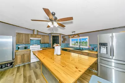 197 County Road 3382, Paradise, TX 76073 - Photo 27