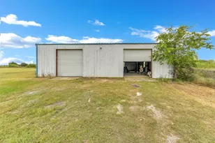 197 Co Rd 3382, Paradise, TX 76073 - Photo 33