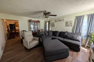 308 Short St, Mansfield, TX 76063 - Photo 5