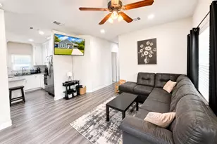 105 E 17th Ave, Corsicana, TX 75110 - Photo 3