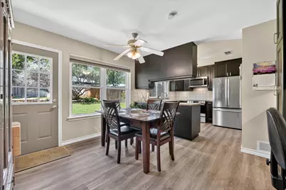 4043 Glenbrook Drive, Arlington, TX 76015 - Photo 9