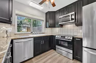 4043 Glenbrook Dr, Arlington, TX 76015 - Photo 13