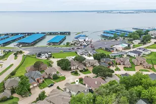 208 Harbor Landing Dr, Rockwall, TX 75032 - Photo 5