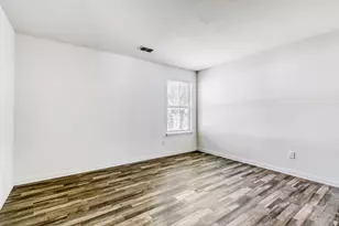 602 N Taylor St, Gainesville, TX 76240 - Photo 9