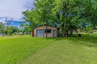 317 Fuller Street, Sulphur Springs, TX 75482 - Photo 19