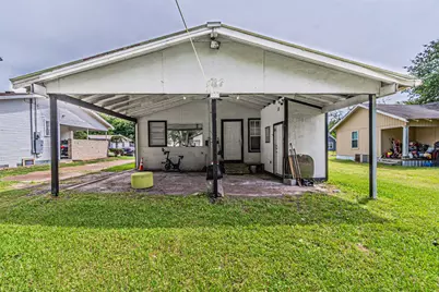 317 Fuller Street, Sulphur Springs, TX 75482 - Photo 17