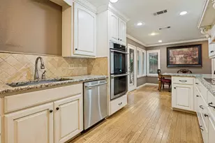 1411 Clubview Ct, Arlington, TX 76013 - Photo 15
