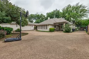 1411 Clubview Ct, Arlington, TX 76013 - Photo 25