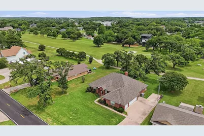 730 Kiowa Drive W, Lake Kiowa, TX 76240 - Photo 33