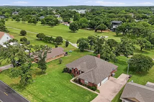 730 Kiowa Dr W, Lake Kiowa, TX 76240 - Photo 33