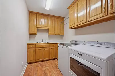730 Kiowa Drive W, Lake Kiowa, TX 76240 - Photo 25