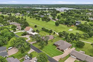 730 Kiowa Dr W, Lake Kiowa, TX 76240 - Photo 35
