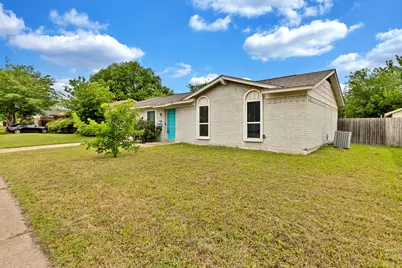 732 Hillside Drive, Burleson, TX 76028 - Photo 3