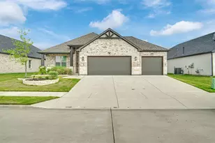 117 Community Dr, Lavon, TX 75166 - Photo 1