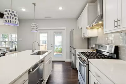 1023 Mount Auburn Avenue, Dallas, TX 75223 - Photo 5