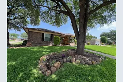1401 Fieldstone Court E, Bedford, TX 76022 - Photo 1