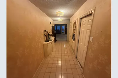 836 Lombardy Court, Fort Worth, TX 76112 - Photo 5