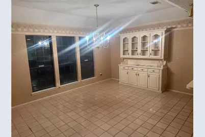 836 Lombardy Court, Fort Worth, TX 76112 - Photo 3