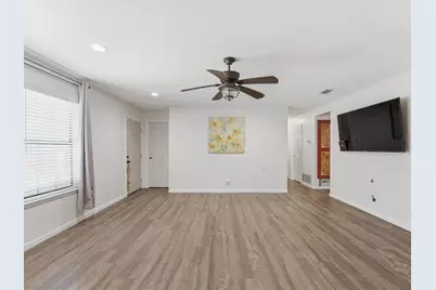 308 Oakwood Street, Chico, TX 76431 - Photo 7