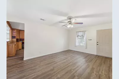 308 Oakwood Street, Chico, TX 76431 - Photo 5