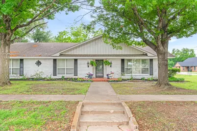 202 S Houston Street, Edgewood, TX 75117 - Photo 3
