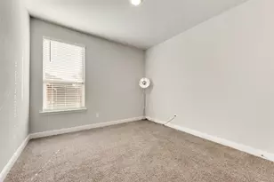 300 Clayton St, Glenn Heights, TX 75154 - Photo 17
