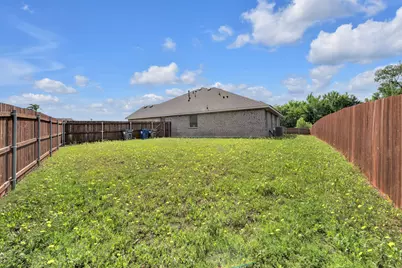 300 Clayton Street, Glenn Heights, TX 75154 - Photo 19